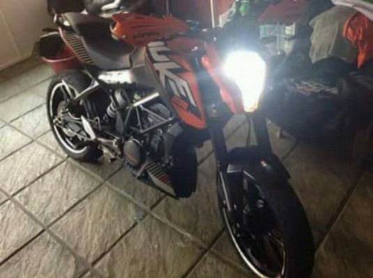 Potente kit luz led para todo tipo de moto