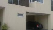 Alquilo casa NUEVA en San Cristóbal, por colegio Campo Real, sector A10, doble garita