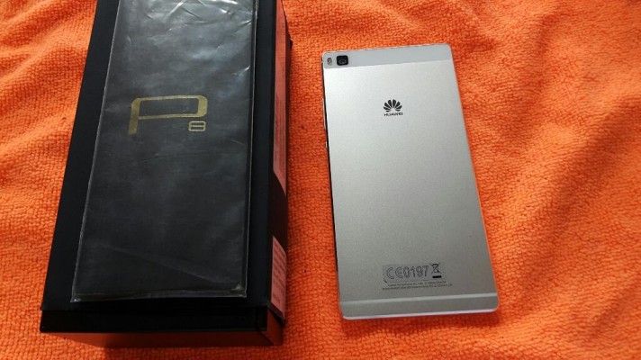 Huawei p8 dorado liberado de fabrica nuevo